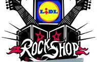 LIDL RockShop auf Rock am Ring 2017 - RockShop-Oma Jutta in Action